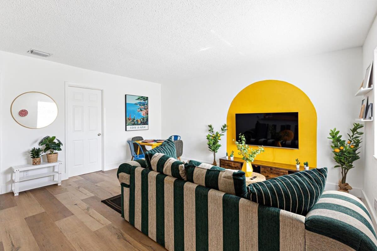 Lovely 2 Bedroom Condo In Sailboat Bend Форт-Лодердейл Екстер'єр фото